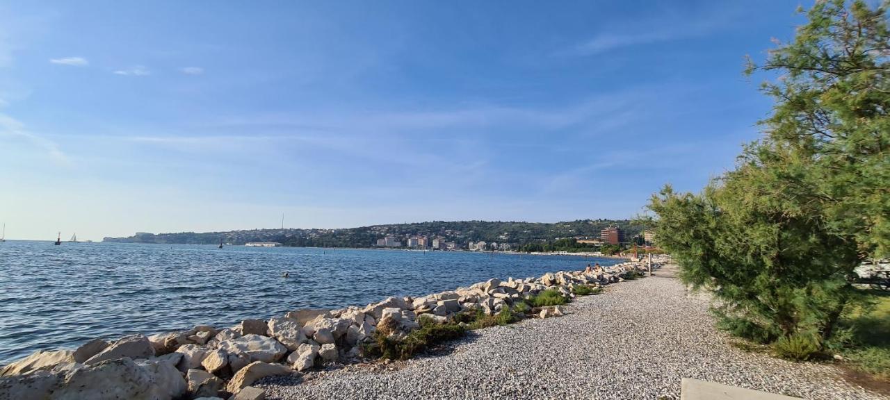 Floating Sea House Miraboat Portorož Exterior foto